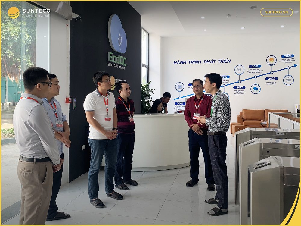 Sunteco vinh dự đón tiếp Cục Kiểm ngư; Viện Kinh tế và Quy hoạch thủy sản và Tcomie tới Tham Quan Trung Tâm Dữ Liệu Chuẩn Quốc Tế Tier 3 - ecoDC