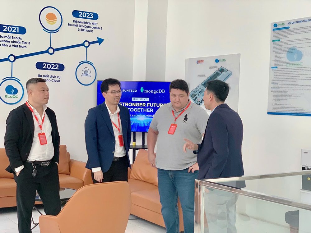 SUNTECO ĐÓN TIẾP MONGODB